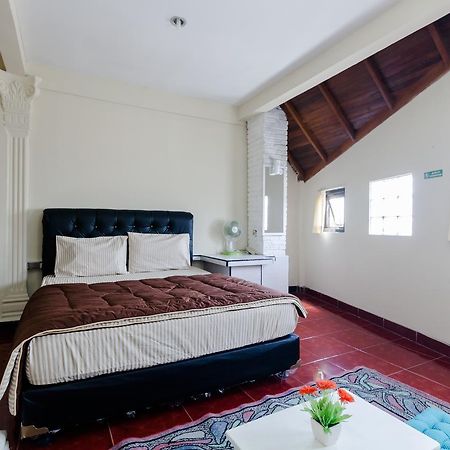 باندونج Pele Guesthouse المظهر الخارجي الصورة