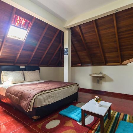 باندونج Pele Guesthouse المظهر الخارجي الصورة