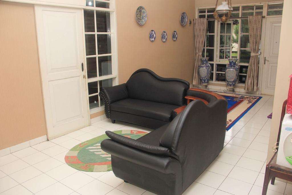 باندونج Pele Guesthouse المظهر الخارجي الصورة