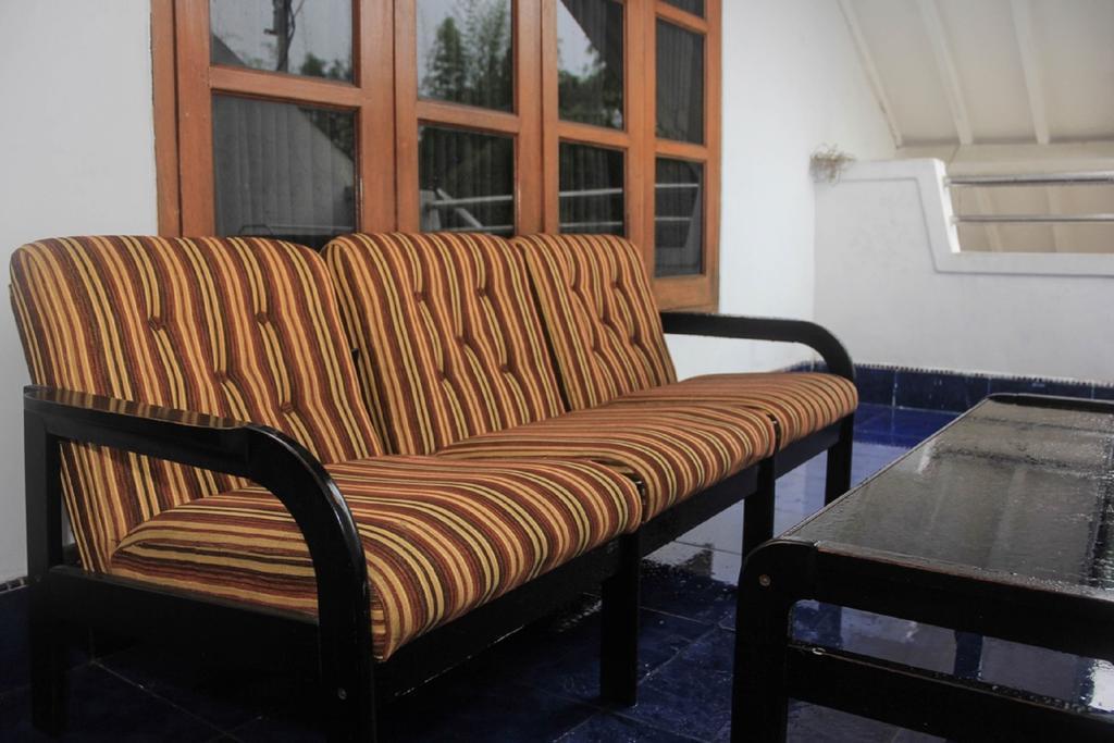 باندونج Pele Guesthouse المظهر الخارجي الصورة
