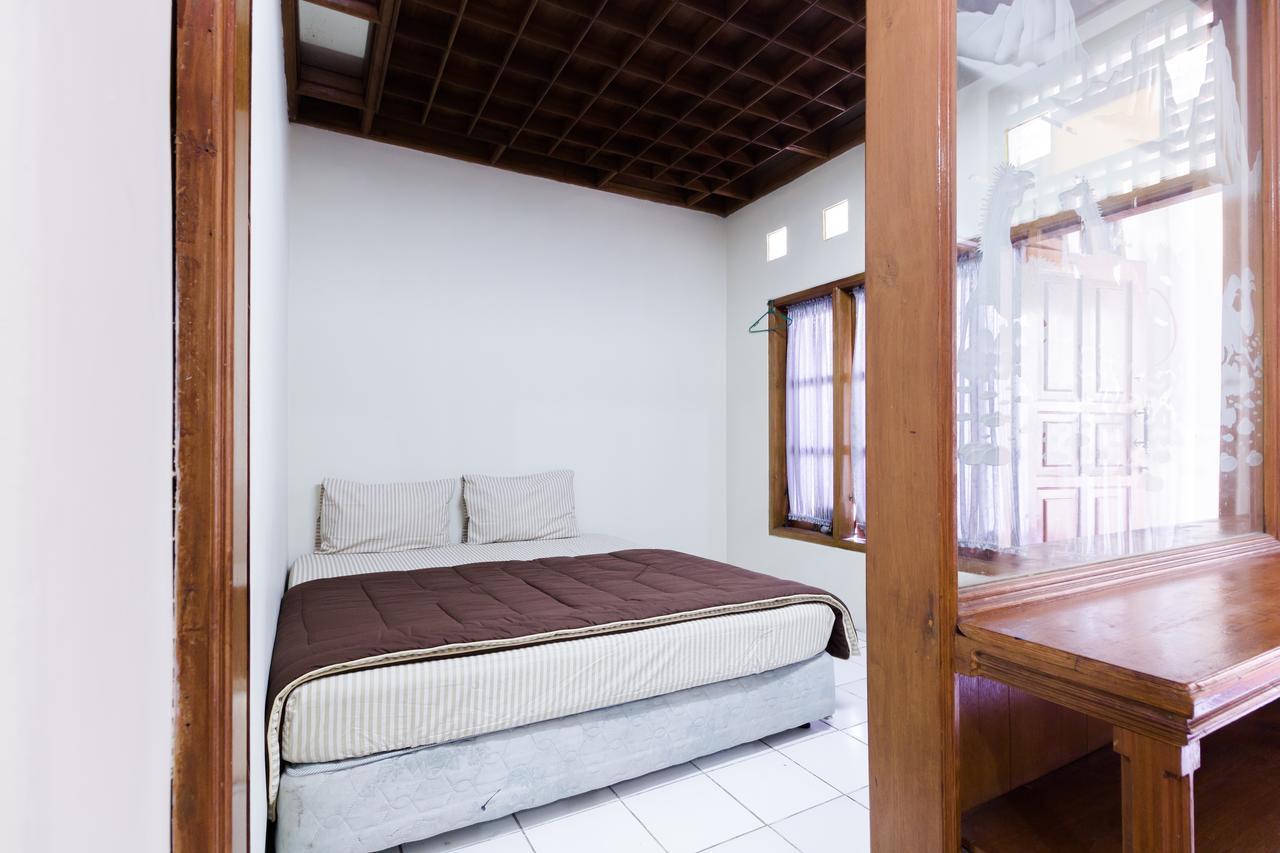 باندونج Pele Guesthouse المظهر الخارجي الصورة