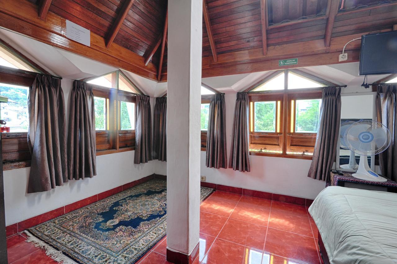 باندونج Pele Guesthouse المظهر الخارجي الصورة